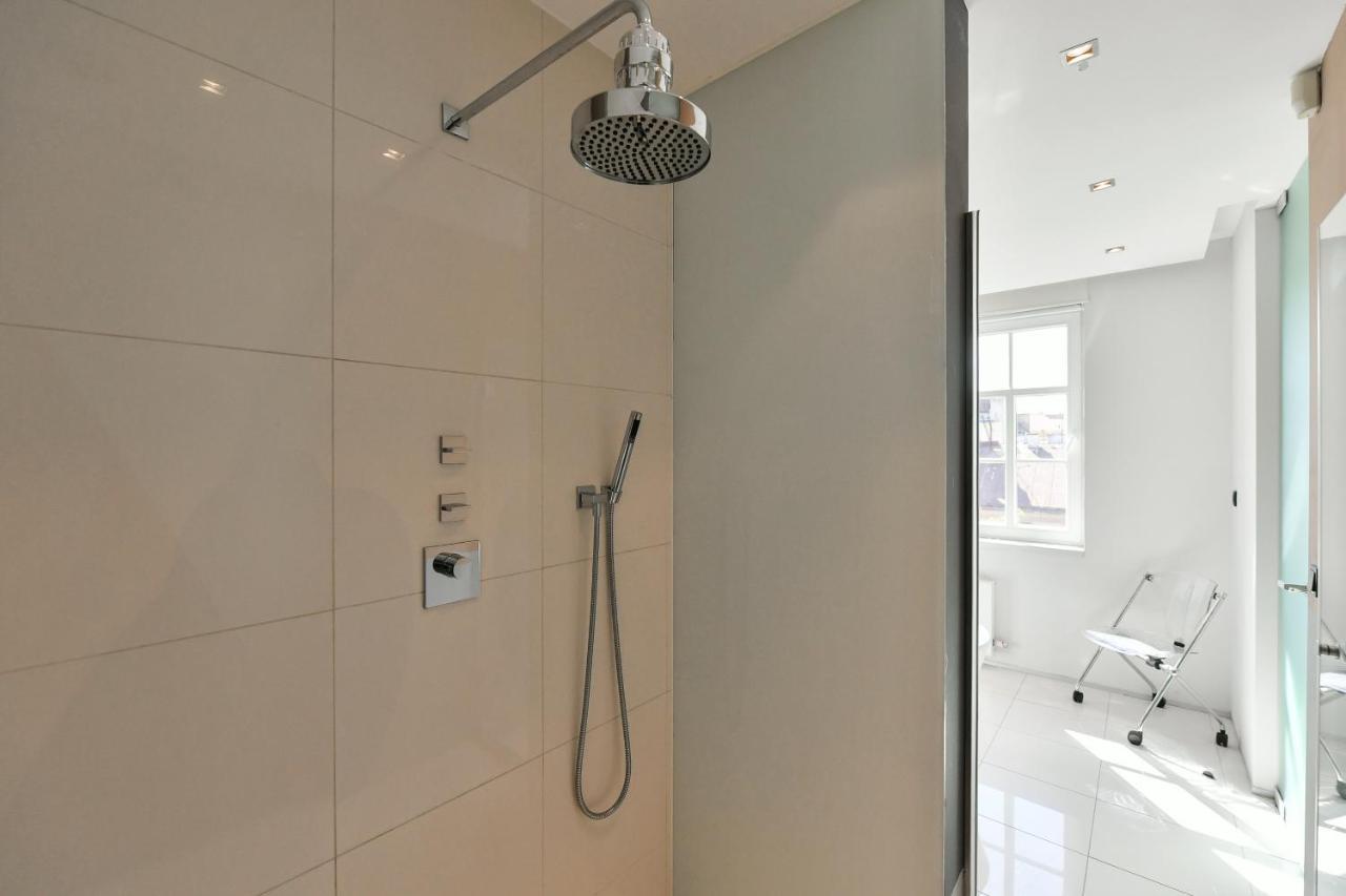 Luxury Central Penthouse With Sauna, Terrace, 250M2, 5Bdrm, 3Bthrm Praga Exterior foto